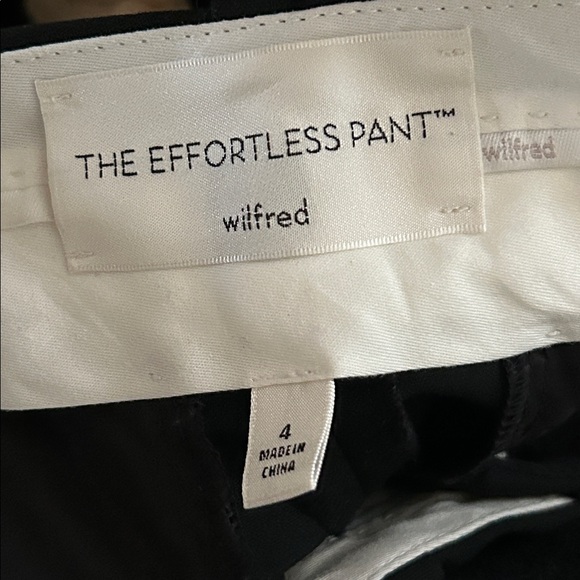 Aritzia The Effortless Pant - (Re)ssential in Black size 4 - Picture 6 of 8